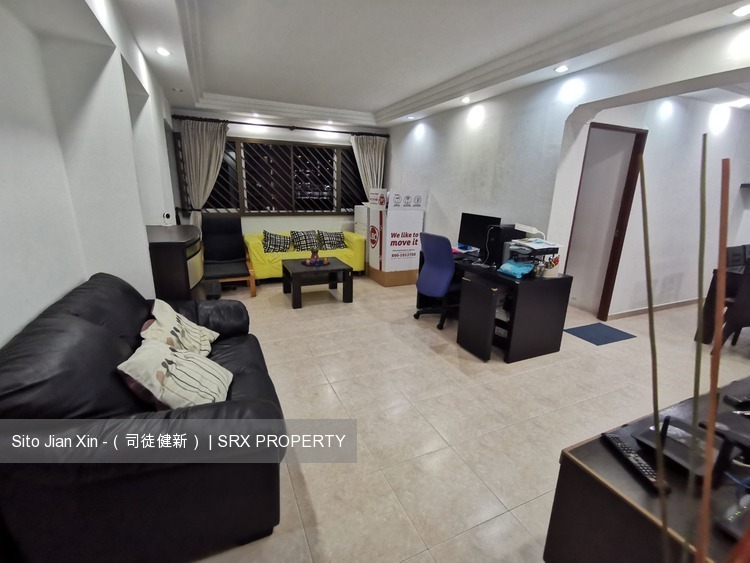 Pasir Ris Street 11 thumbnail photo